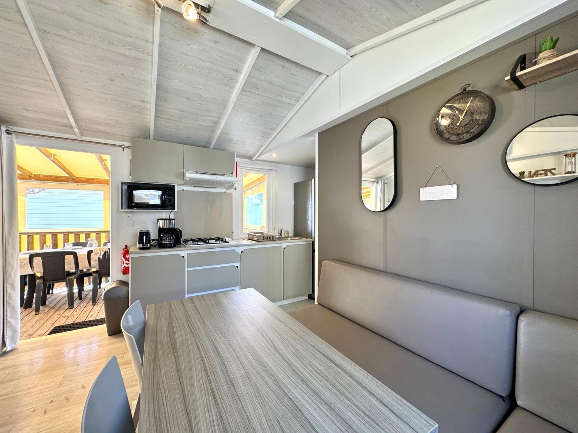 Un Toit Sur Le Bassin Claouey Hotel Lege-Cap-Ferret Exterior photo